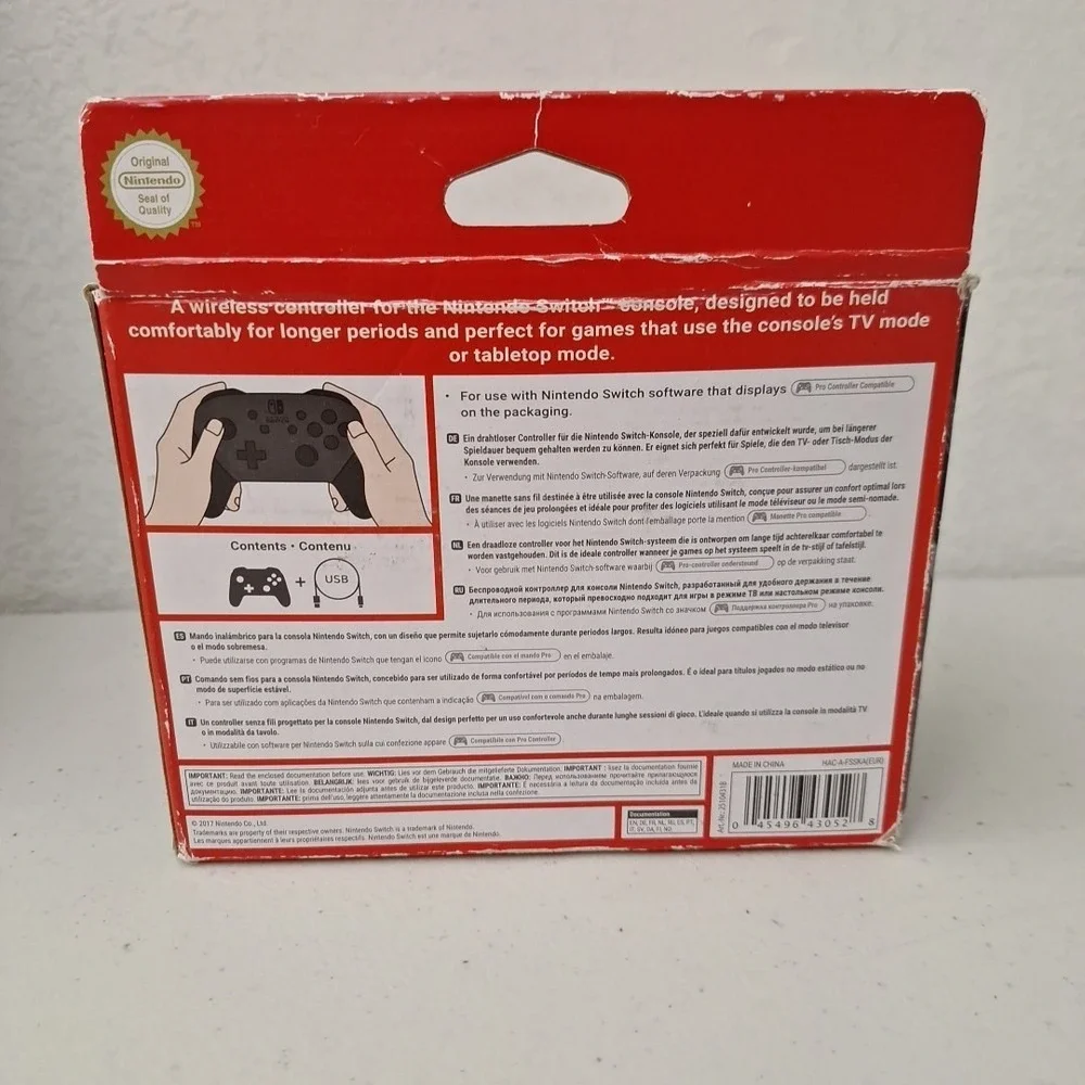 Nintendo Switch Pro Controller Genuine OEM & Comfort Grip w/ Game Storage NEW